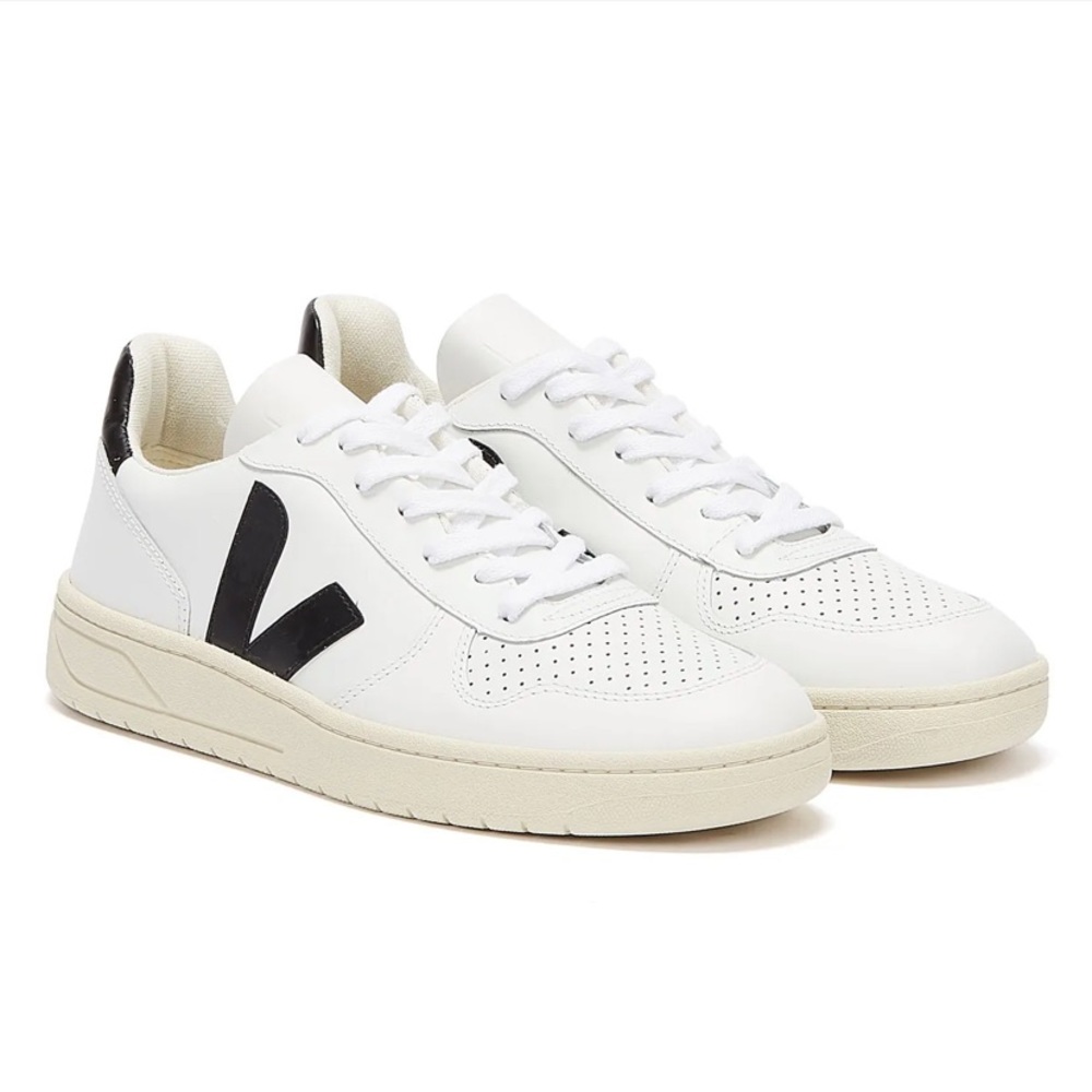 Veja V-10 White and Black Leather